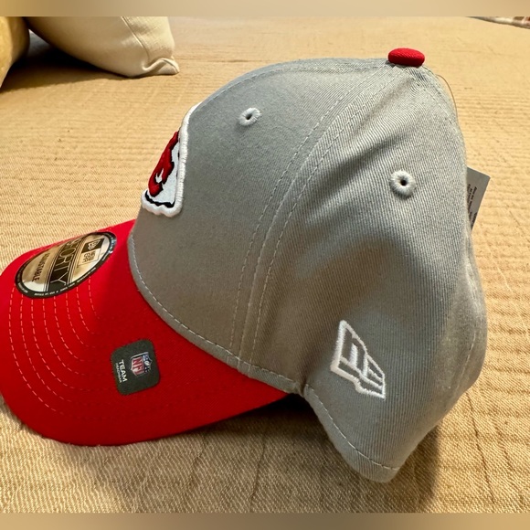 Kansas City Chiefs New Era 9forty Gray And Red Mens SnapBack Hat. NWT - Picture 3 of 7